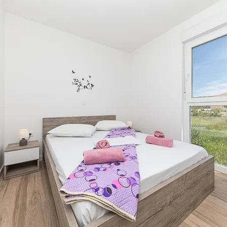 Sea View 特罗吉尔